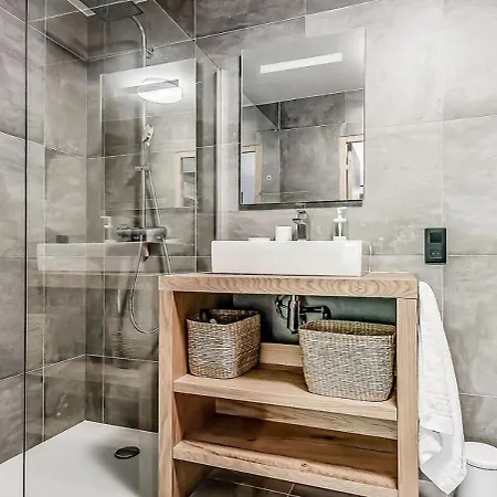 Apartment Les Terrasses De La Vanoise - 4 Pieces Pour 6 Personnes Mae-6014